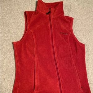 Read Columbia vest